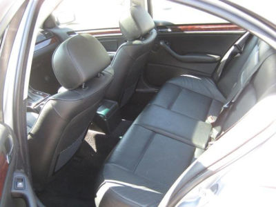 2005 BMW 325 xi