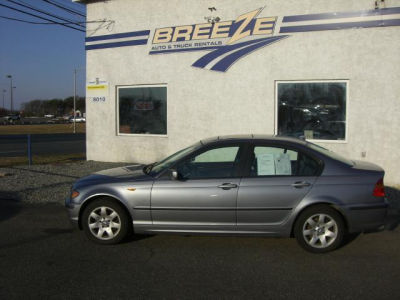 2004 BMW 325 xi