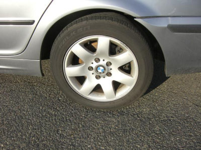 2004 BMW 325 xi