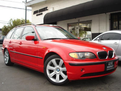 2003 BMW 325  iT