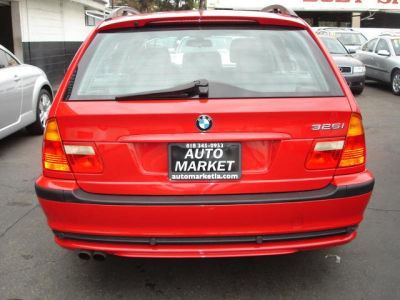 2003 BMW 325 iT