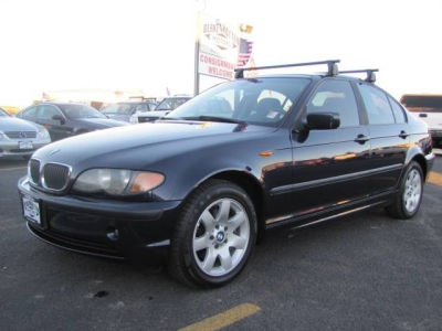 2004 BMW 325  xi