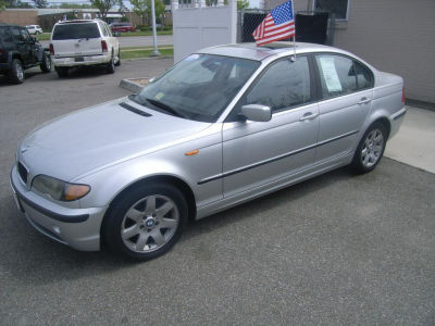 2003 BMW 325 i