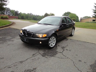 2003 BMW 325  i