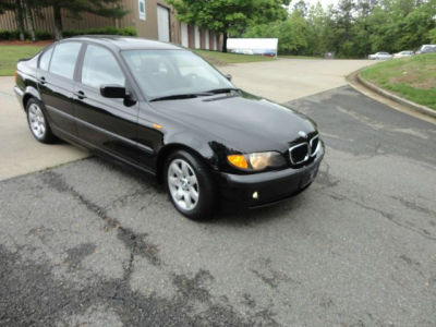 2003 BMW 325  i
