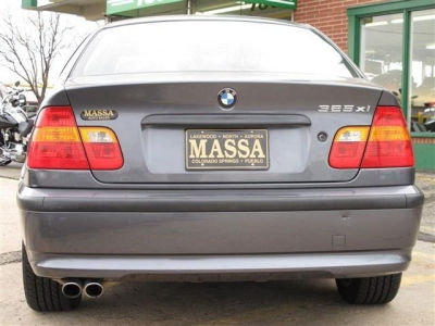 2003 BMW 325  xi