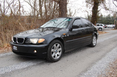 2005 BMW 325  i