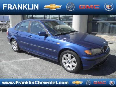2003 BMW 325  i
