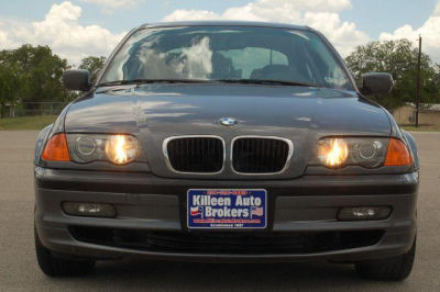 2001 BMW 325 i