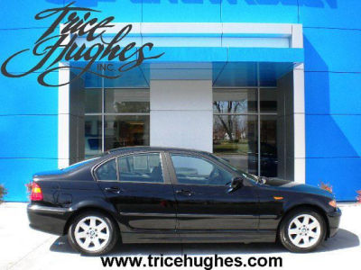 2004 BMW 325  i