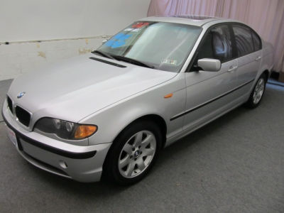 2002 BMW 325 i