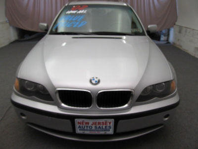 2002 BMW 325 i