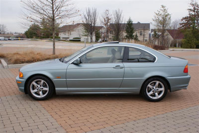 2003 BMW 325  Ci