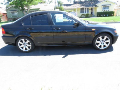 2003 BMW 325 i
