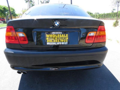 2003 BMW 325 i