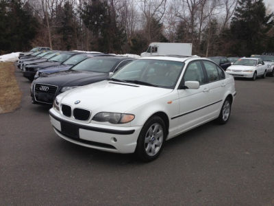 2005 BMW 325  xi