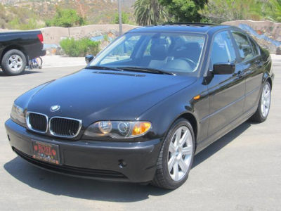 2003 BMW 325  i