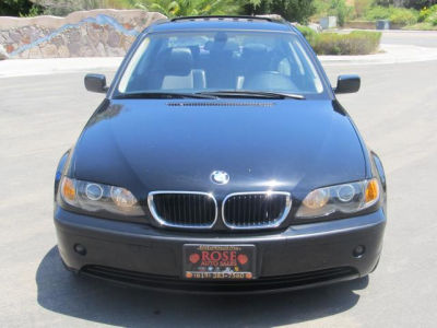 2003 BMW 325  i