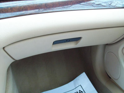 2002 BMW 325 i
