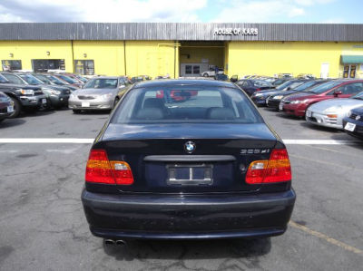 2002 BMW 325 xi