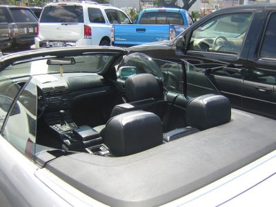 2001 BMW 325  Ci