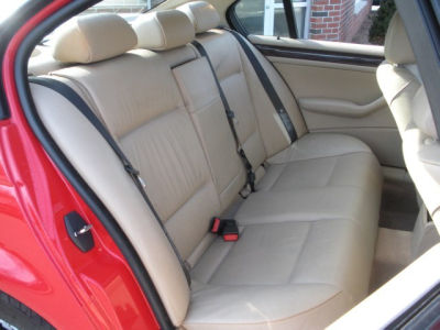 2003 BMW 325 xi