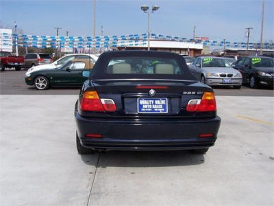 2003 BMW 325  Ci