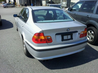 2002 BMW 325 i
