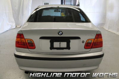 2003 BMW 325 i