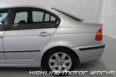 2003 BMW 325 i