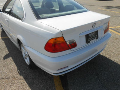 2002 BMW 325  Ci