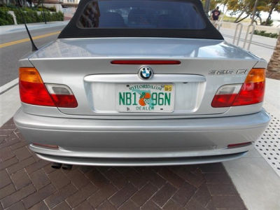2002 BMW 325  Ci