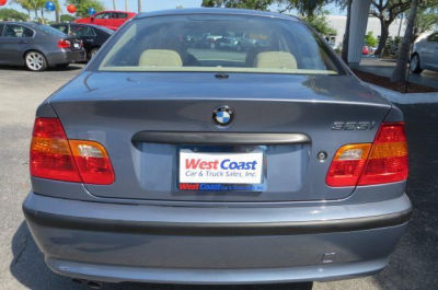 2003 BMW 325 i