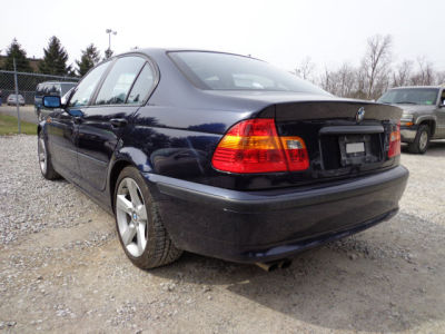 2005 BMW 325 i