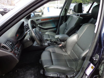2005 BMW 325 i