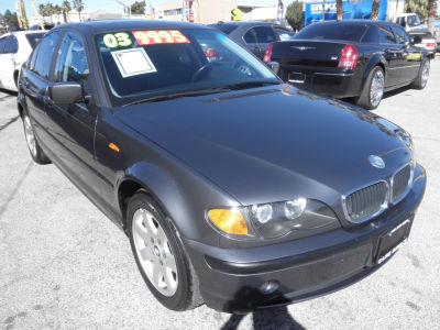 2003 BMW 325 i