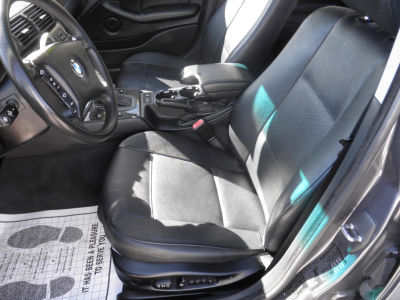 2003 BMW 325 i