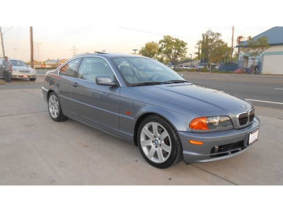 2001 BMW 325  Ci