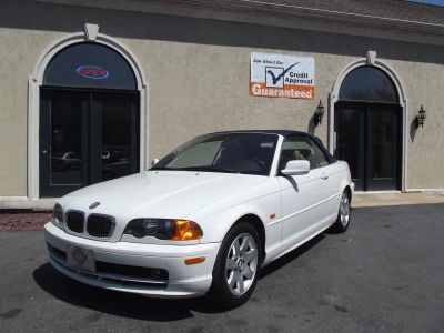 2001 BMW 325  Ci