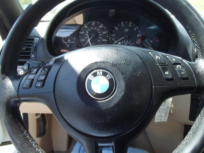 2001 BMW 325  Ci