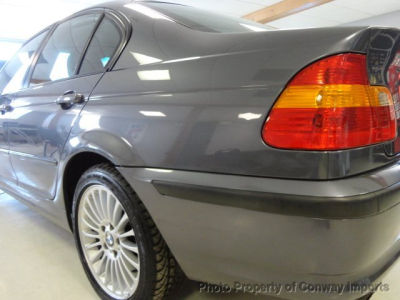 2002 BMW 325 xi