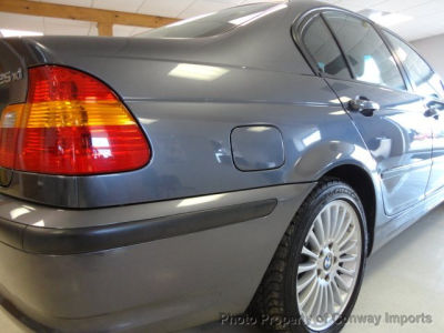 2002 BMW 325 xi