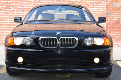 2001 BMW 325  Ci
