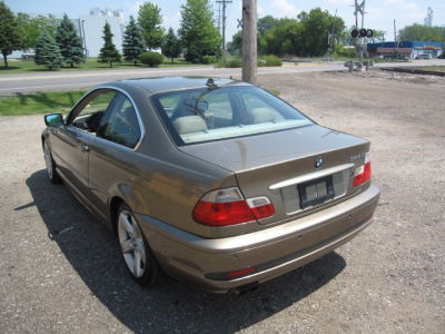 2005 BMW 325  Ci