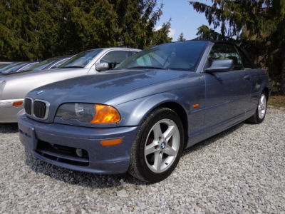 2002 BMW 325  Ci