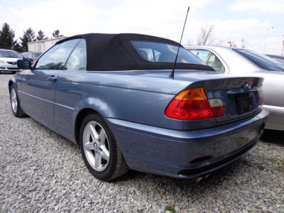 2002 BMW 325  Ci
