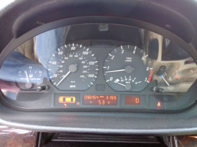 2002 BMW 325  Ci