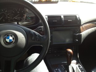 2003 BMW 325  i
