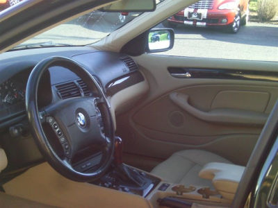 2002 BMW 325 xi