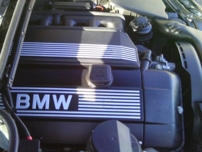 2002 BMW 325 xi